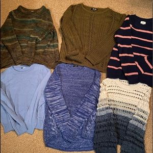 6 women’s sweaters new condition.
